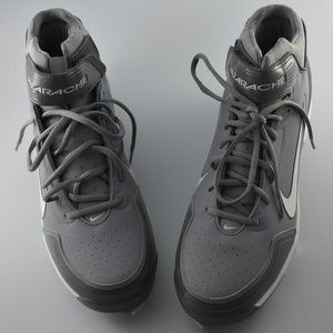 Nike Baseball Shoes - Metal Spikes